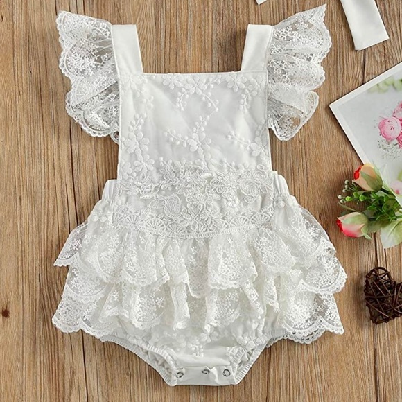 Baby Girl Lace Ruffle Sleeve Backless tie back white Bodysuit— photoshoot romper - Picture 2 of 6